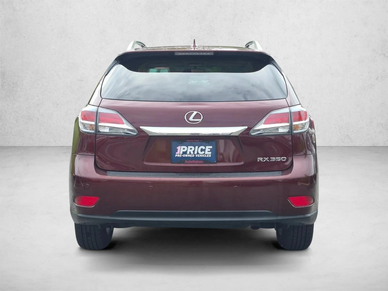 Used 2015 Claret Mica Lexus  image 7
