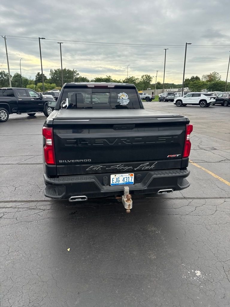 Used 2021 Black Chevrolet RST image 3