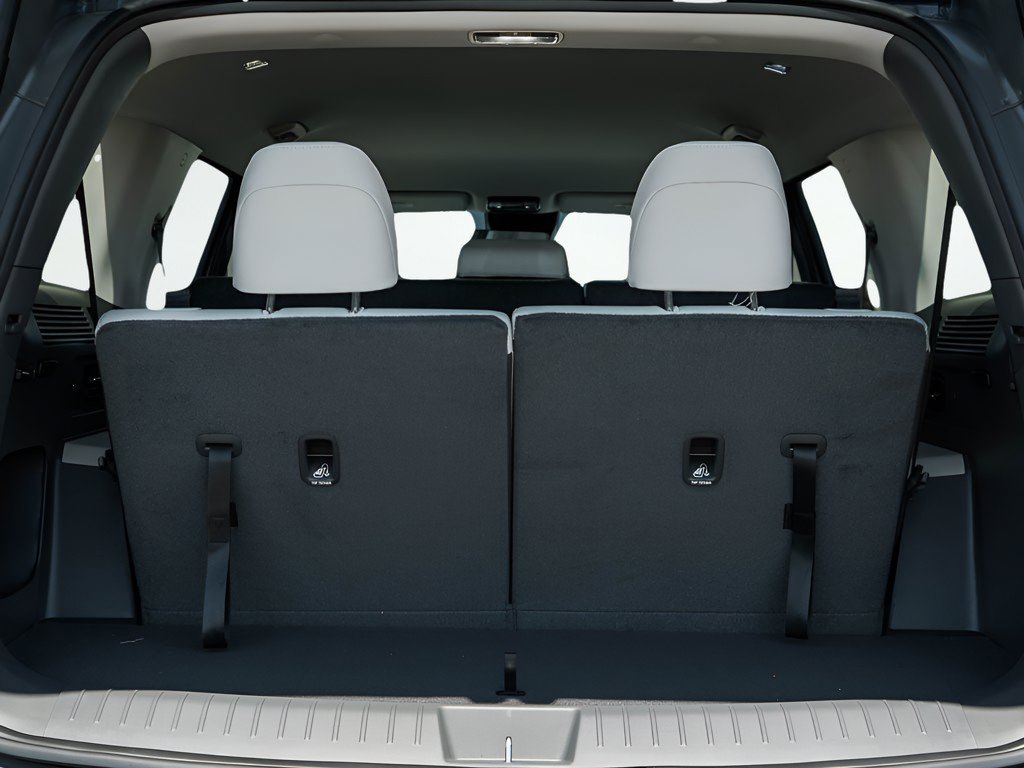 New 2026 Phantom Black Hyundai SEL AWD image 8