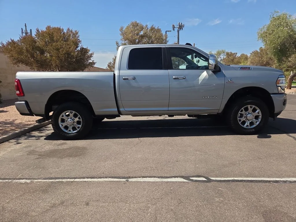 Used 2024 Silver Ram Laramie image 8