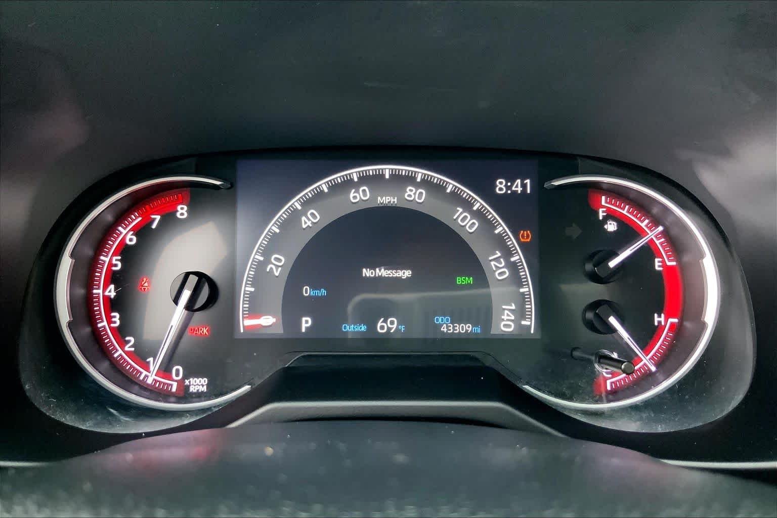 Used 2024 Ruby Flare Pearl Toyota Adventure image 25