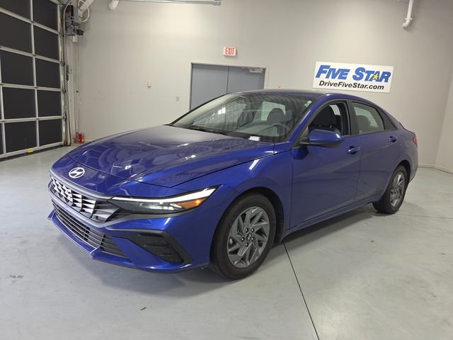 Used 2025 Blue Hyundai Blue image 3