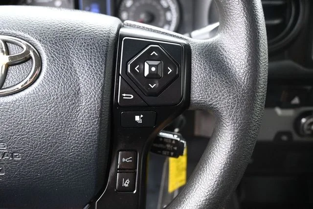 Used 2019 Silver Toyota SR image 18