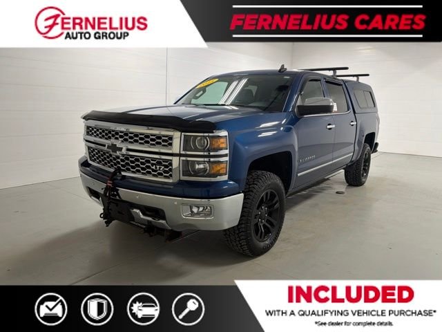 Used 2015 Blue Chevrolet LTZ image 3