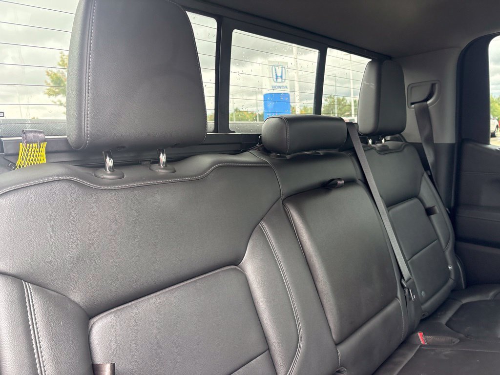 Used 2020 Summit White Chevrolet RST image 31