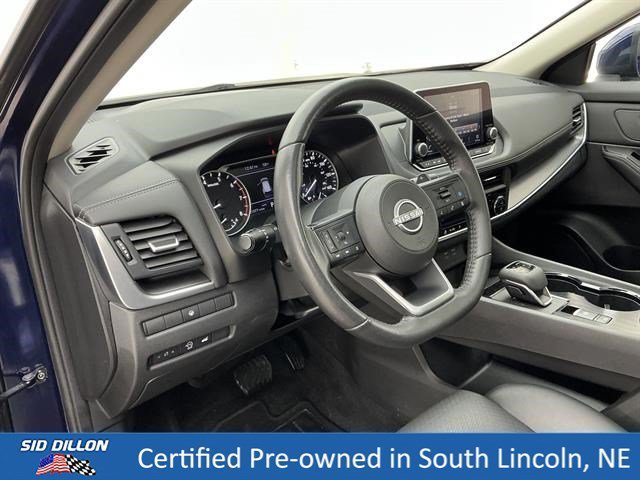 Used 2024 Deep Ocean Blue Pearl Nissan SV image 13