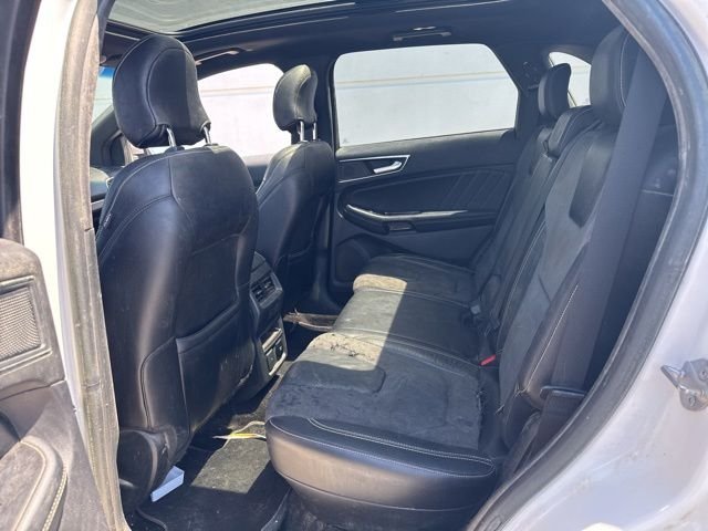 Used 2019 White Platinum Clearcoat Metallic Ford ST image 8