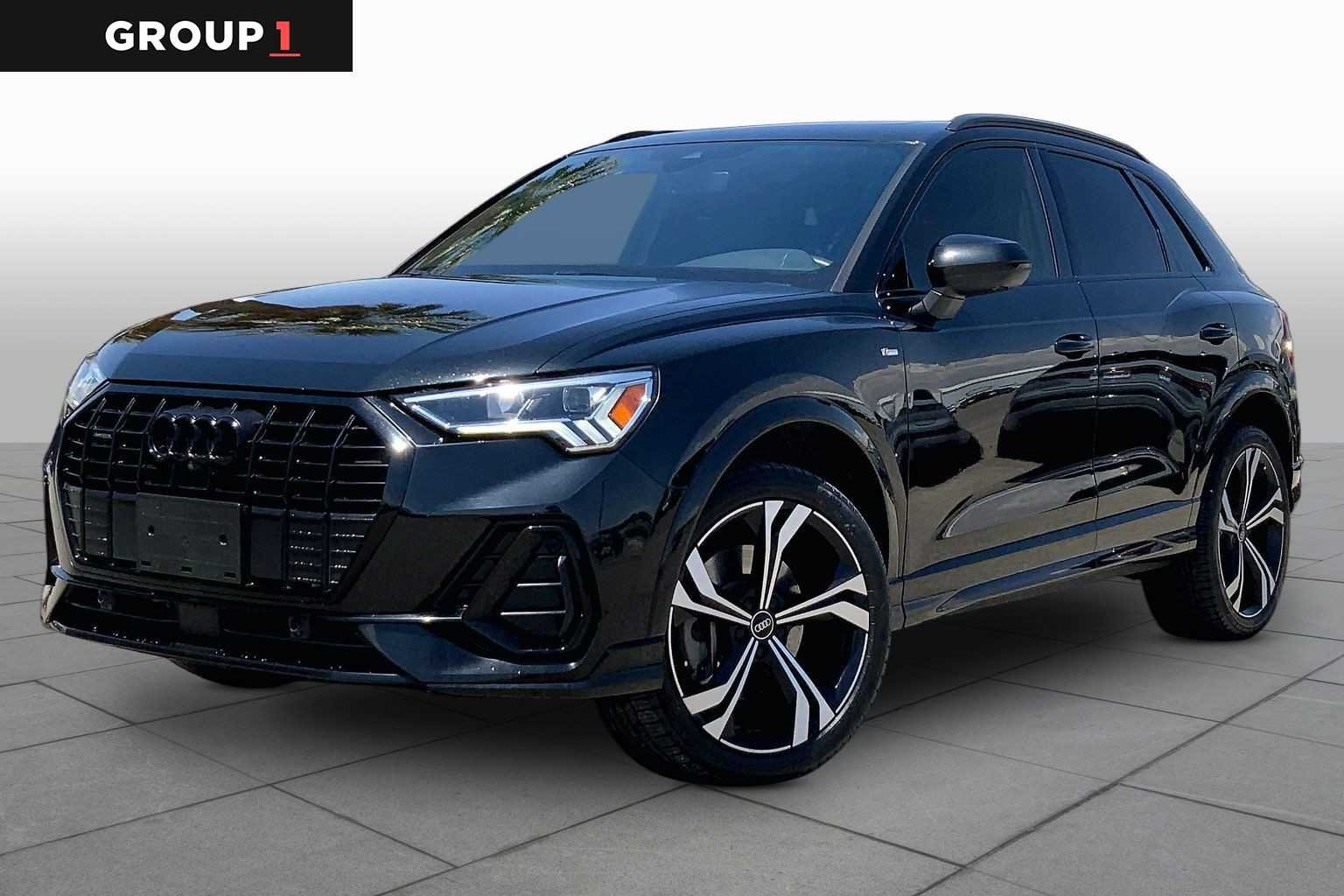 2024 Audi Q3 S line Premium Plus