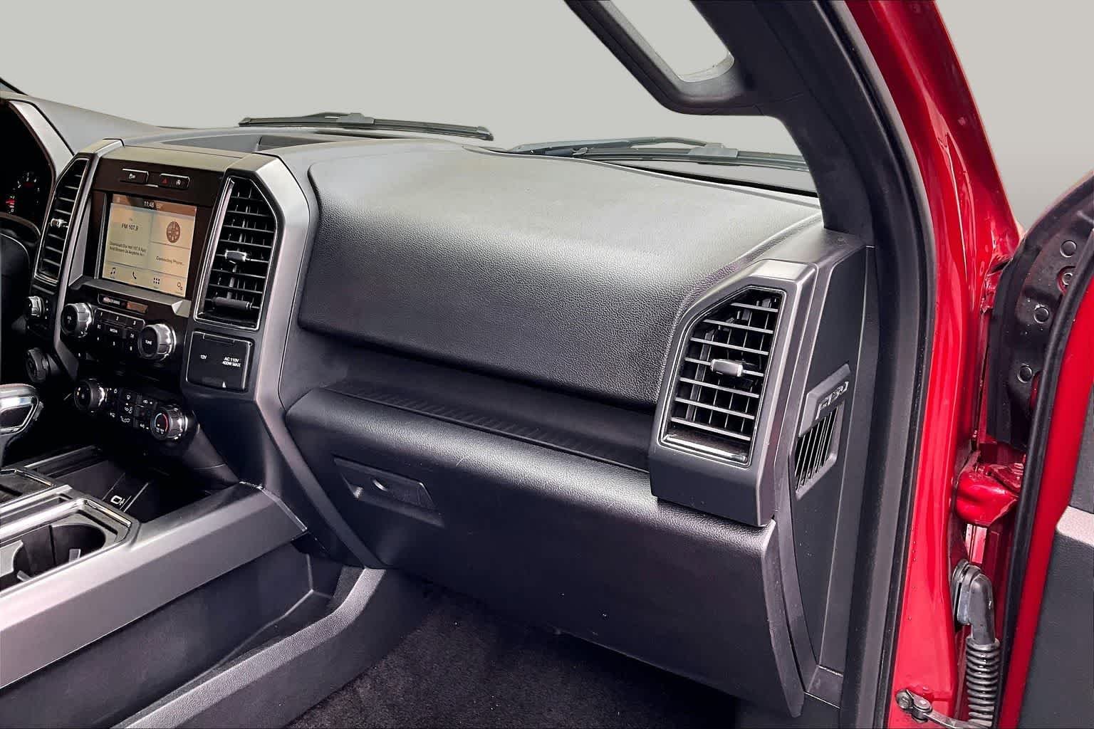 Used 2018 Ruby Red Metallic Tinted Clearcoat Ford XLT image 18