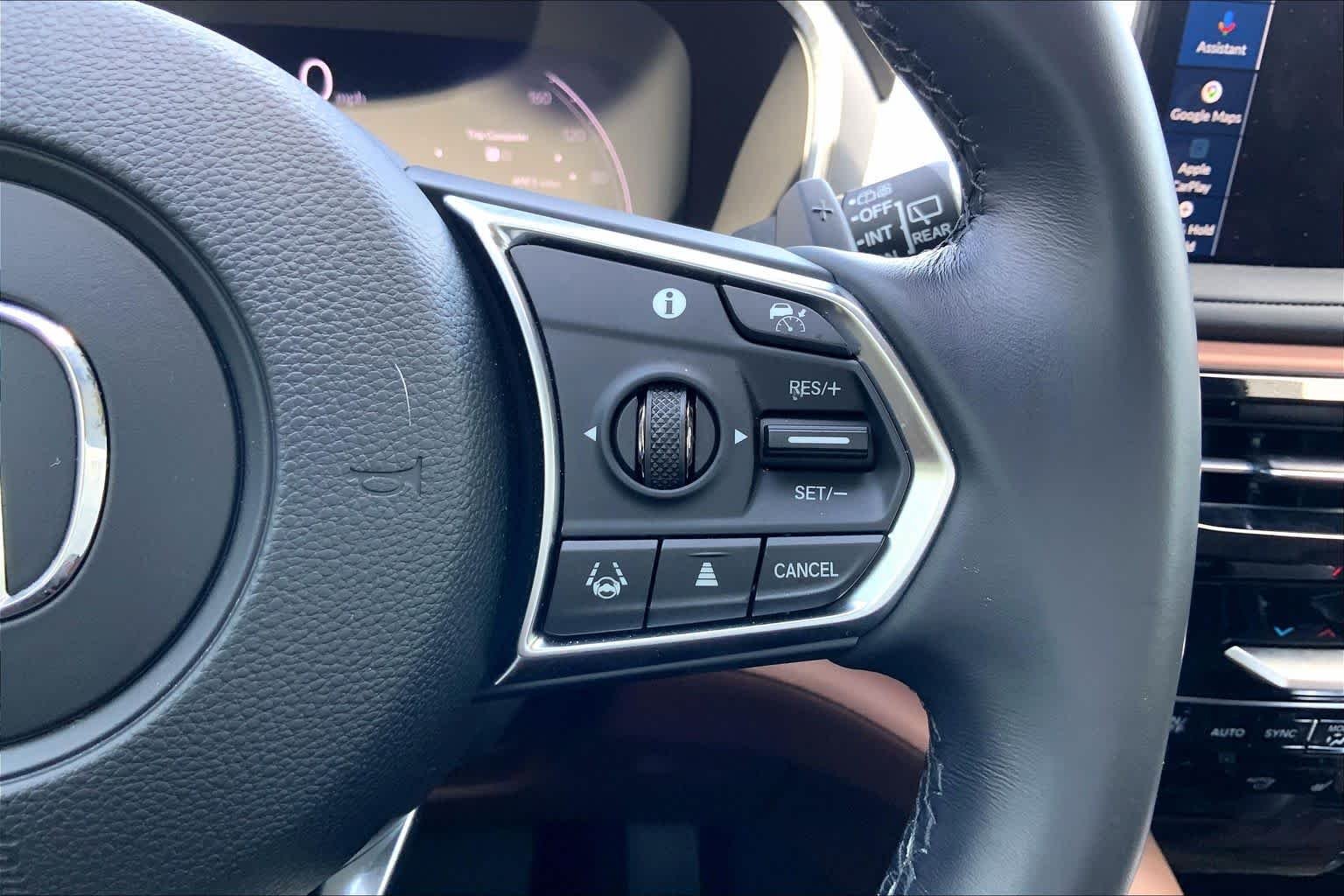 Used 2025 Platinum White Pearl Acura w/Technology Package image 24