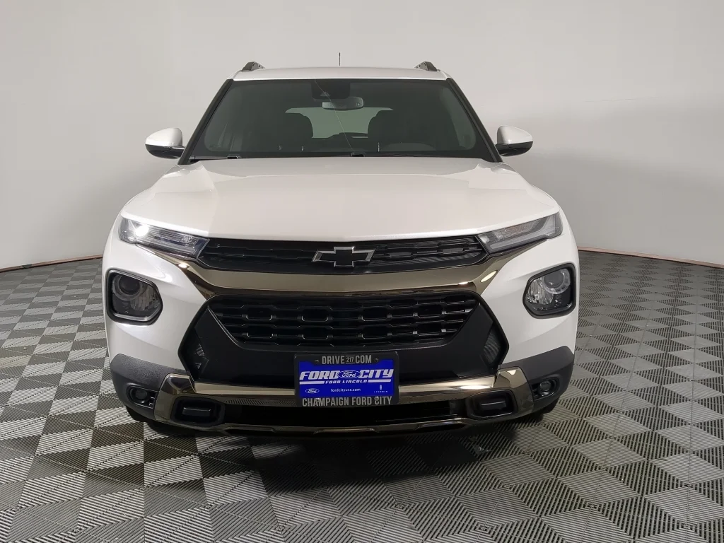 Used 2023 White Chevrolet ACTIV image 3
