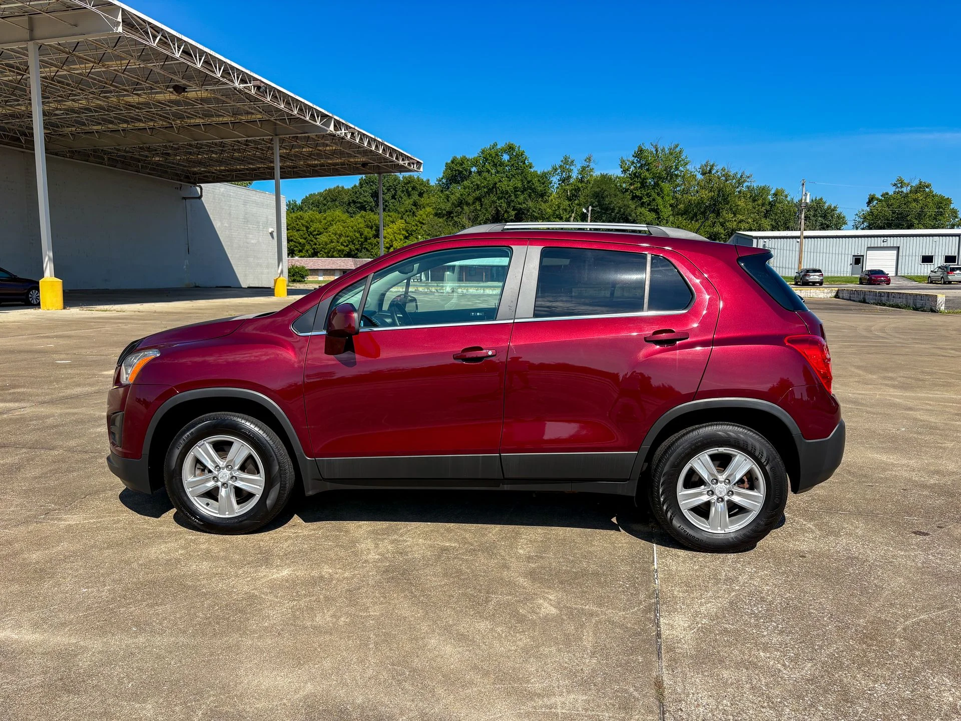 Used 2016 Red Chevrolet LT image 7