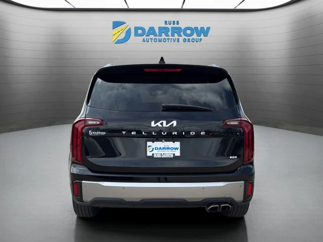 Used 2025 Black Kia S image 4