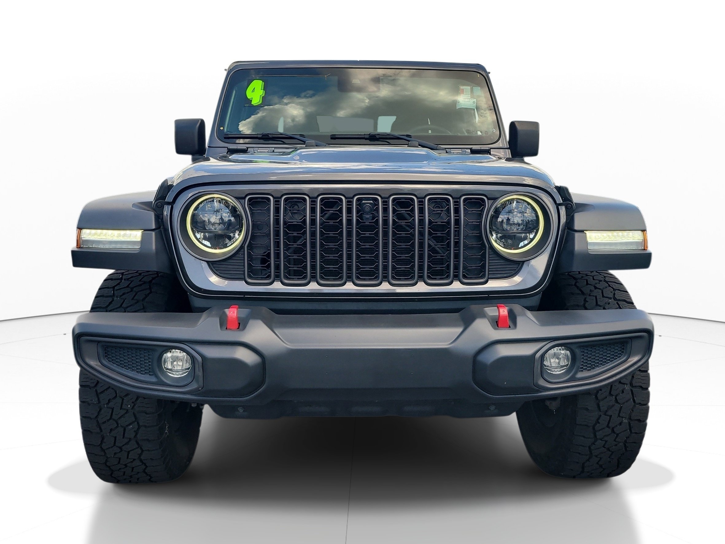 Used 2024 Granite Crystal Metallic Clearcoat Jeep Rubicon image 2