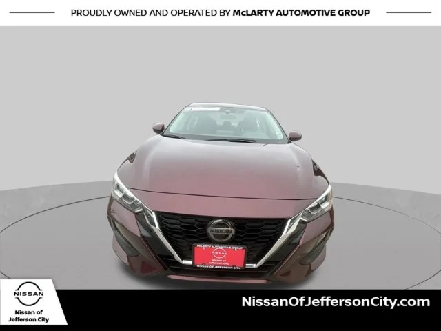 Used 2020 Red Nissan SV image 11