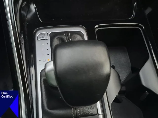 Used 2023 Red Kia X-Line SX Prestige image 26