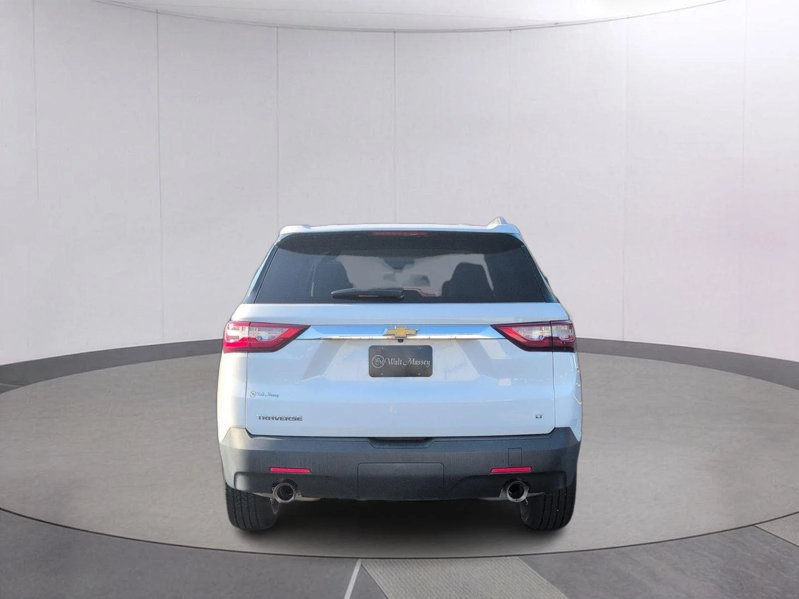 Used 2018 SUMMIT WHITE Chevrolet LT Cloth image 4