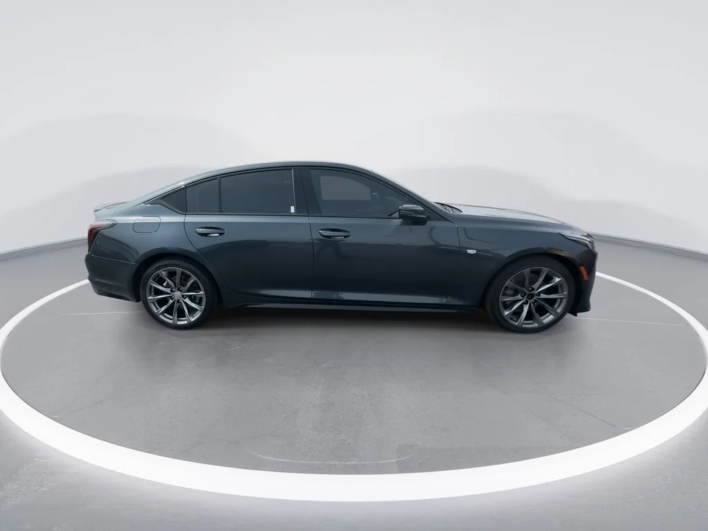 Used 2020 Gray Cadillac Sport image 9