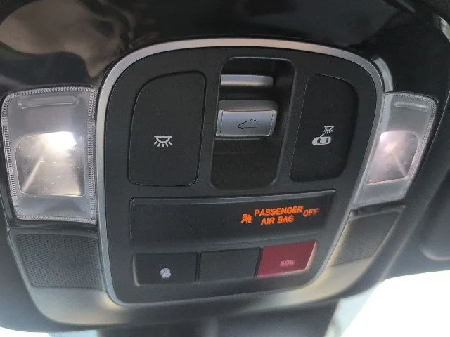 Used 2023 Gray Hyundai SEL Premium image 22