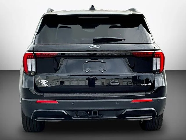 New 2026 Agate Black Metallic Ford ST-Line image 40