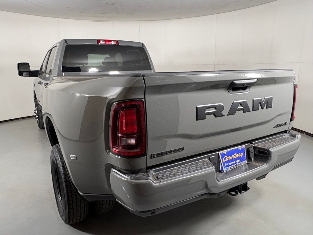 New 2026 Ceramic Gray Clear-Coat Exterior Paint RAM Big Horn image 6