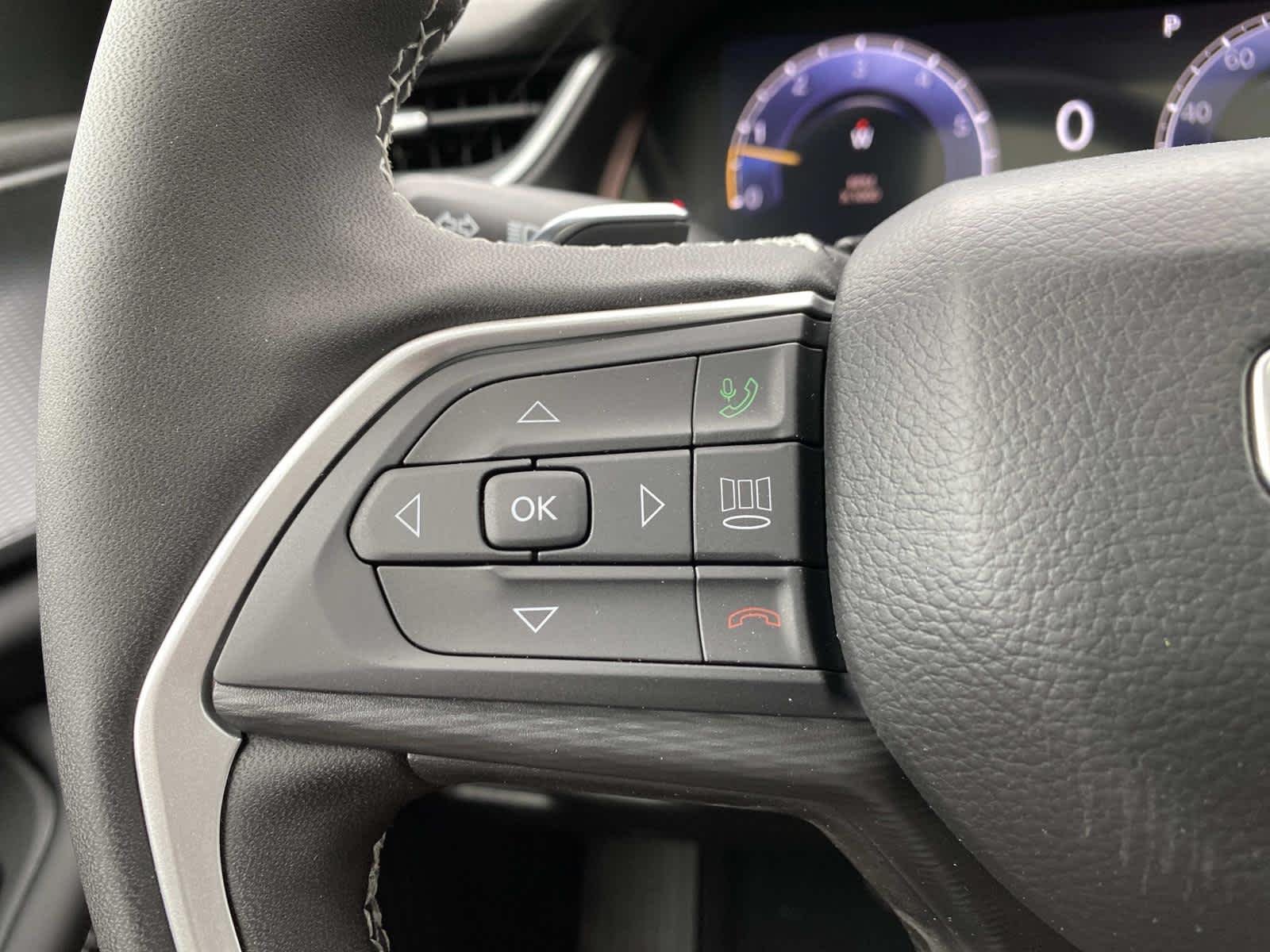 New 2026 Baltic Gray Metallic Clearcoat Jeep Laredo X image 15