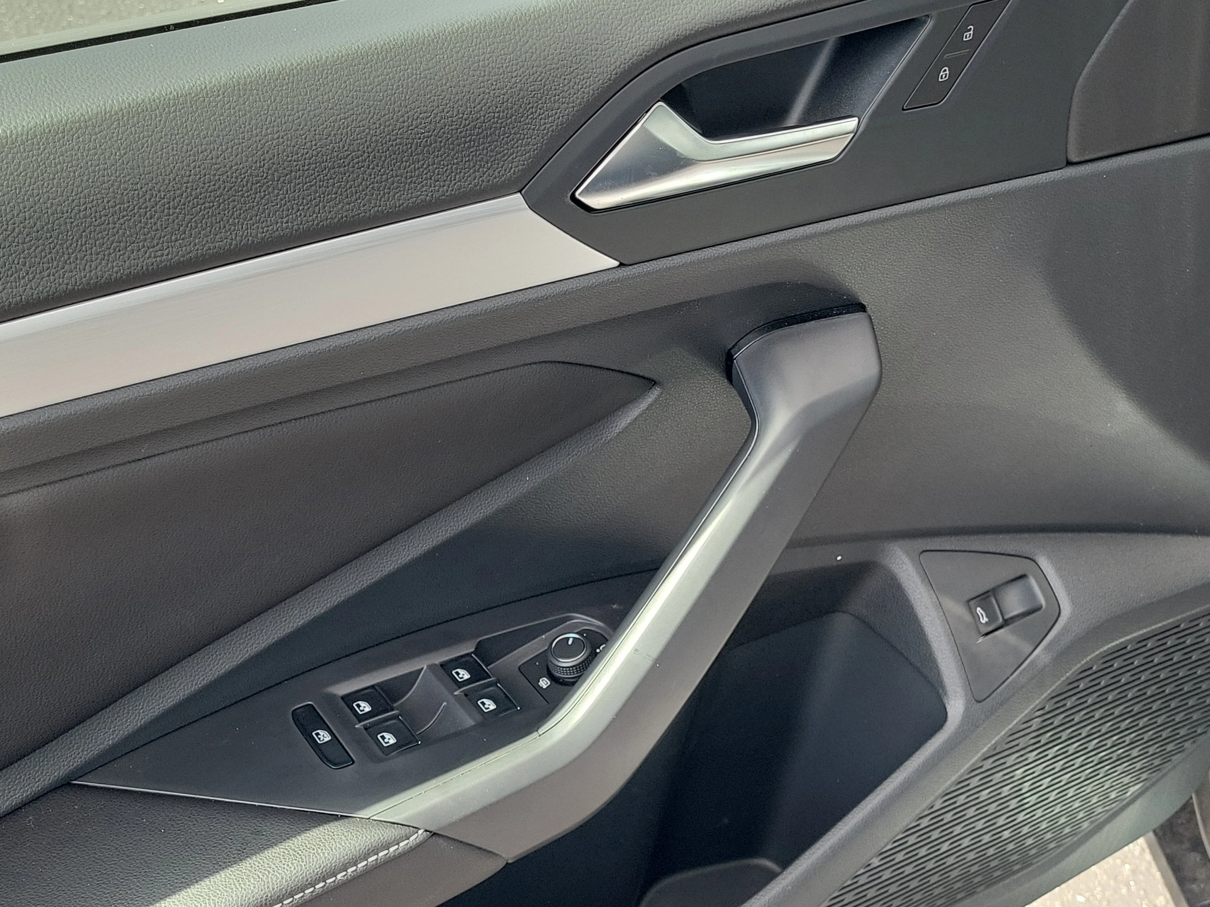New 2026 Gray Volkswagen 1.5T Sport image 15
