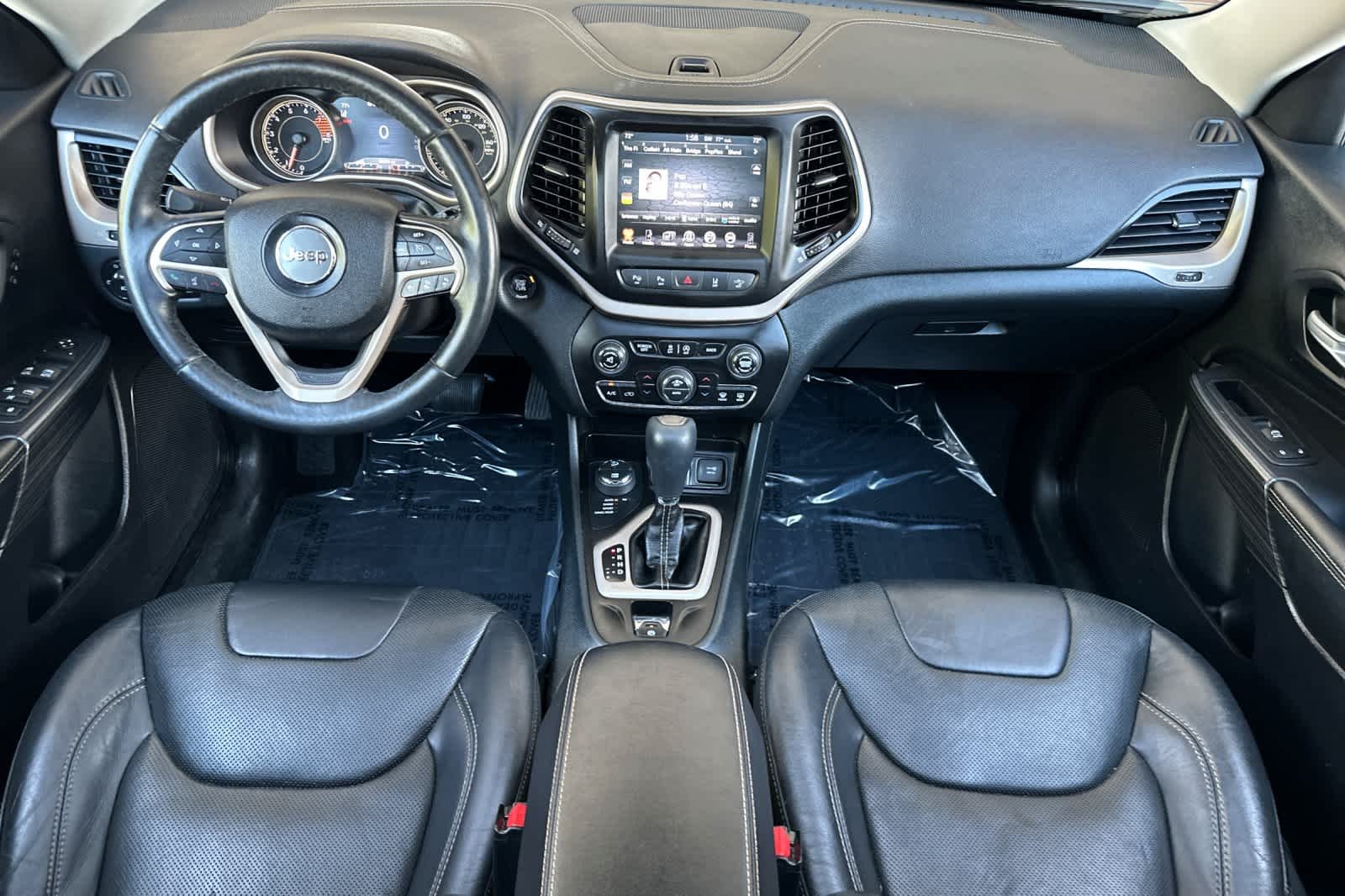 Used 2016 Bright White Clearcoat Jeep Limited image 3