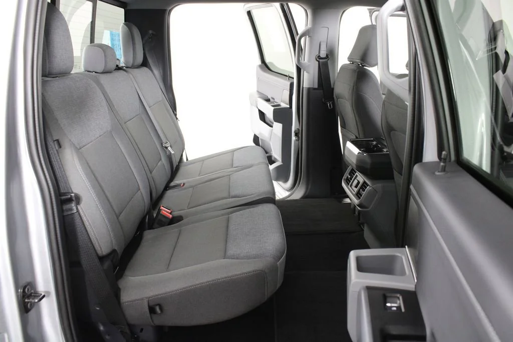 Used 2024 Gray Ford XLT image 12
