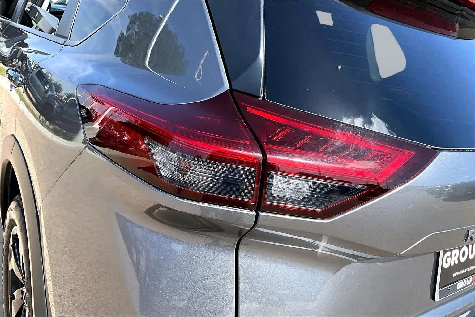 Used 2024 Gun Metallic Nissan SV image 32