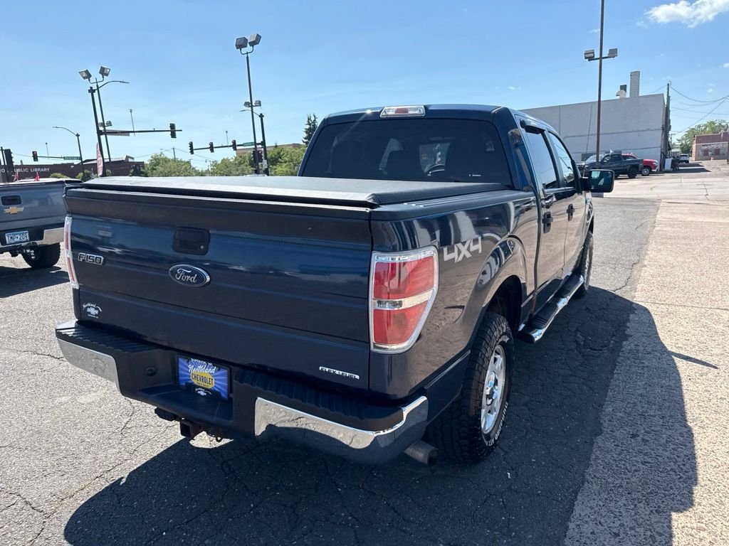 Used 2013 Blue Ford XLT image 14