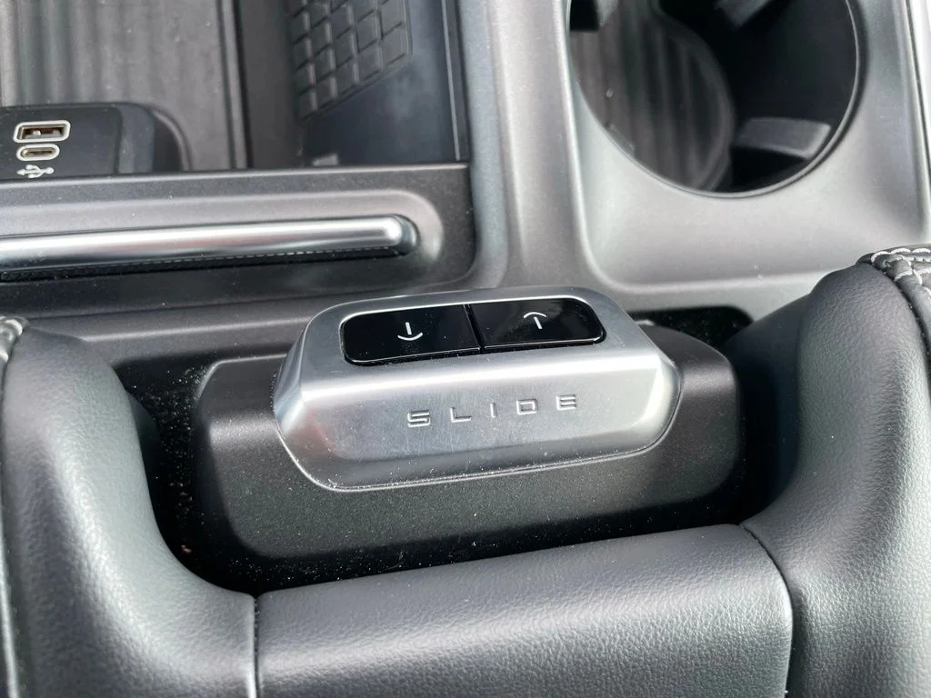 2025 Ford Expedition Platinum - Photo 15
