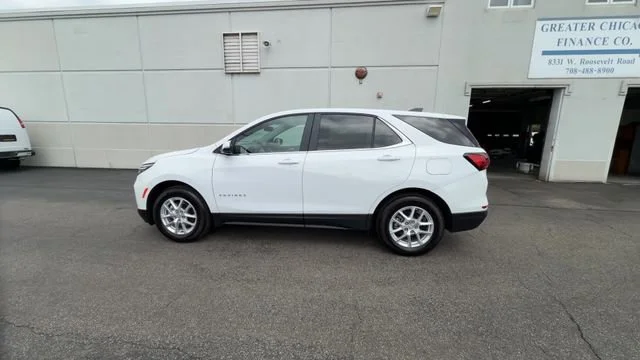 Used 2024 Summit White Chevrolet LT image 6
