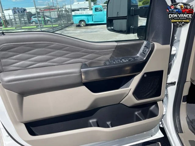 New 2026 White Ford Platinum Plus image 10