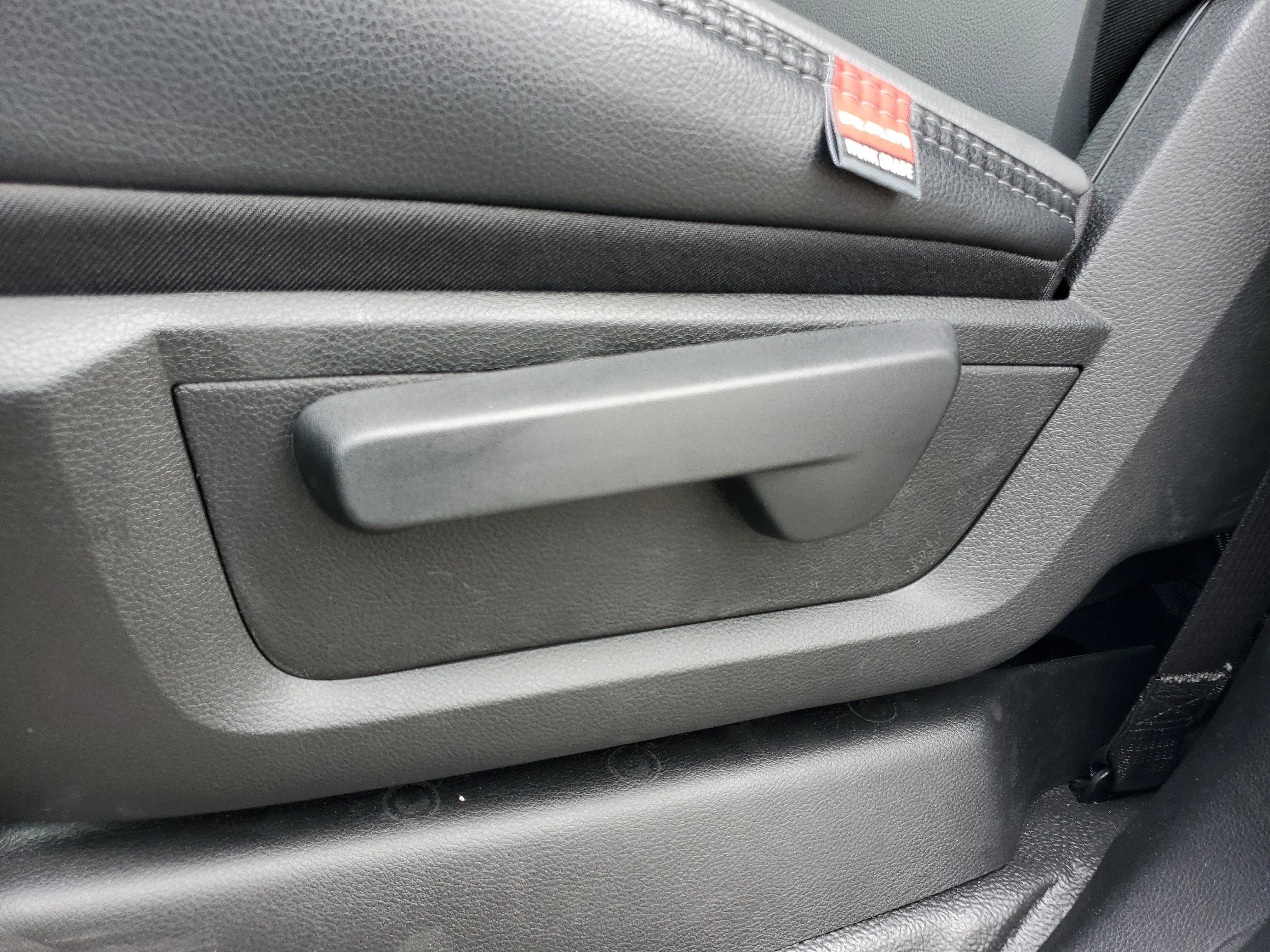 New 2025 Bright White Clearcoat RAM Tradesman image 18