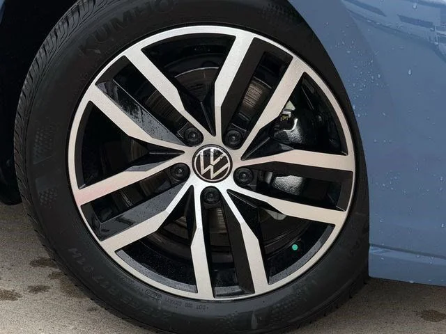 New 2026 Blue Volkswagen 1.5T SE image 6