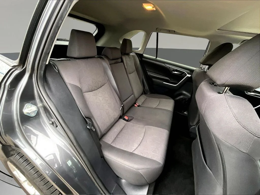 Certified Used 2019 Gray Toyota XLE image 28