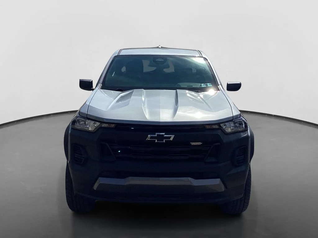 Used 2024 Sterling Gray Metallic Chevrolet Trail Boss image 2