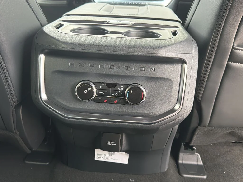 New 2026 Black Ford Platinum image 22