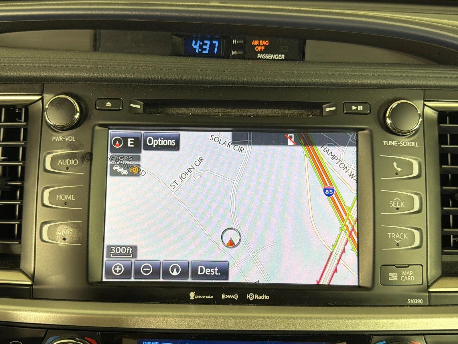 Used 2019 Predawn Gray Mica Toyota XLE image 3