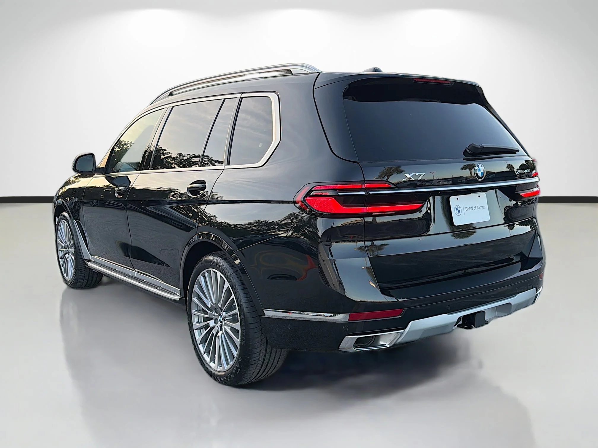 New 2027 Black Sapphire Metallic BMW xDrive40i image 5