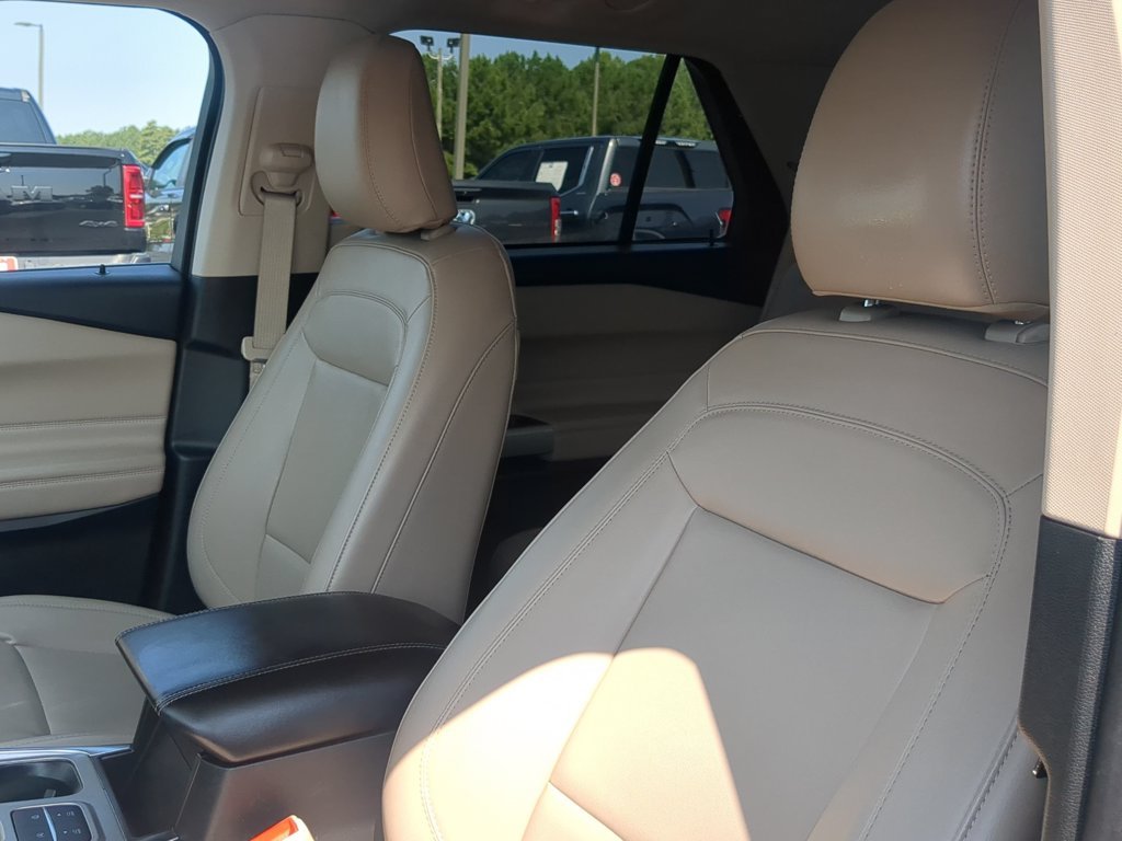 Used 2024  Ford XLT image 13