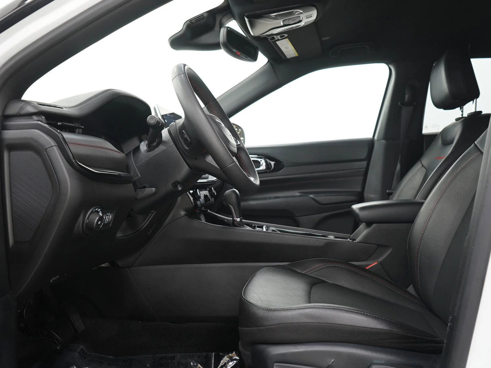 Used 2025 Bright White Clearcoat Jeep Trailhawk image 23