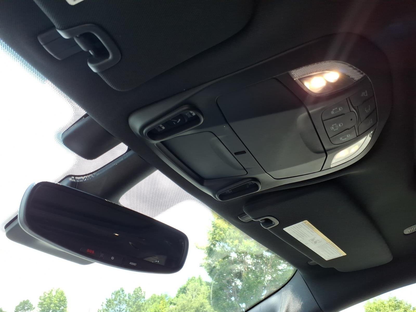 Used 2021 Ceramic Gray Clearcoat Chrysler Touring L image 8