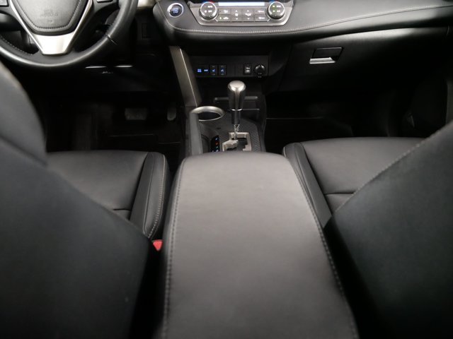 Used 2014 Blizzard Pearl Toyota Limited image 25