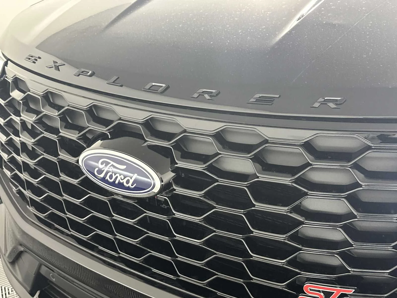 New 2026 Agate Black Metallic Ford ST image 14