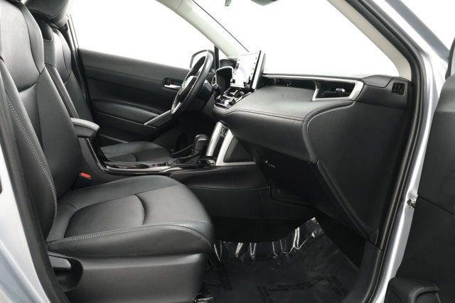 Certified Used 2022 SONIC SILVER Toyota  image 40