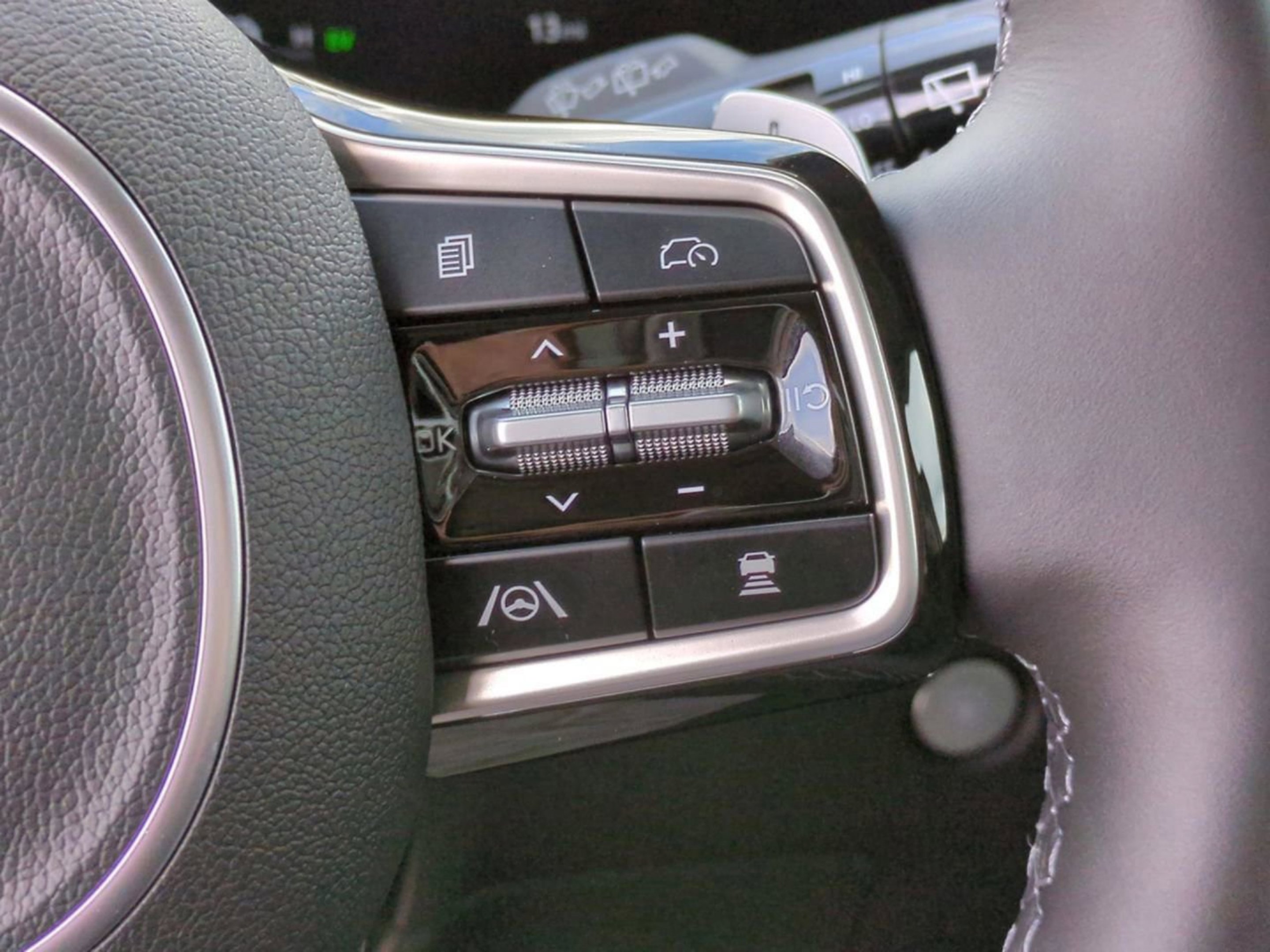 2026 Kia Carnival SX Prestige - Photo 33