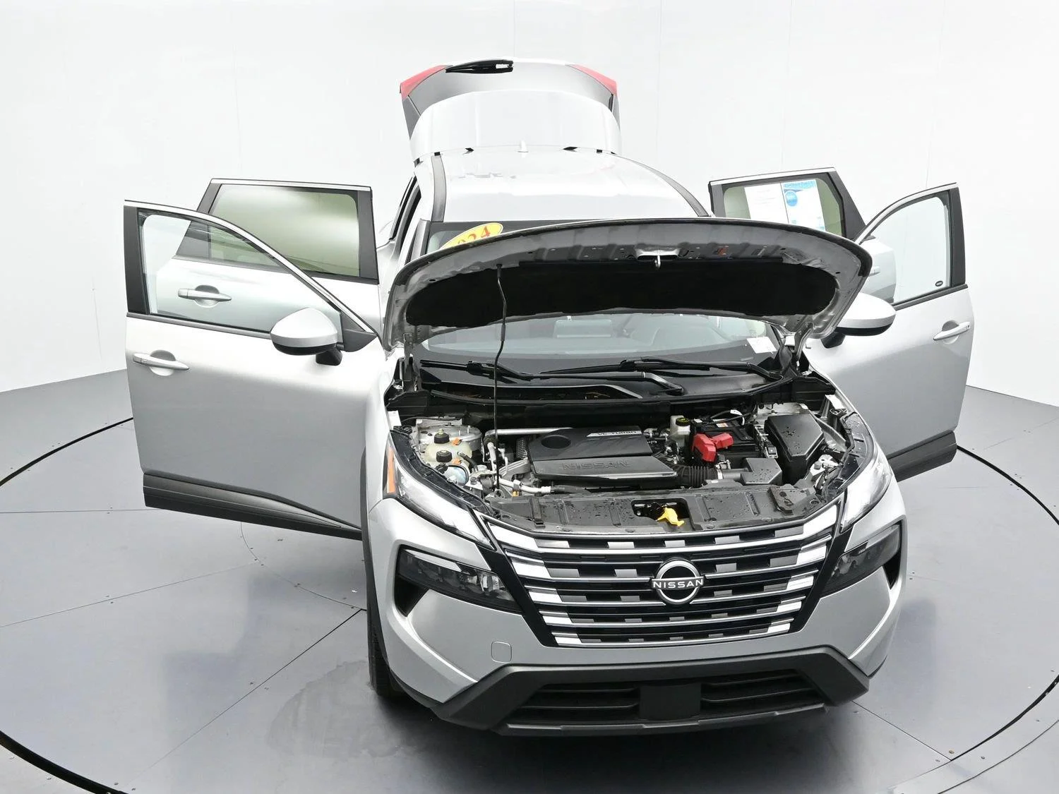 Used 2024 Silver Nissan SV image 41