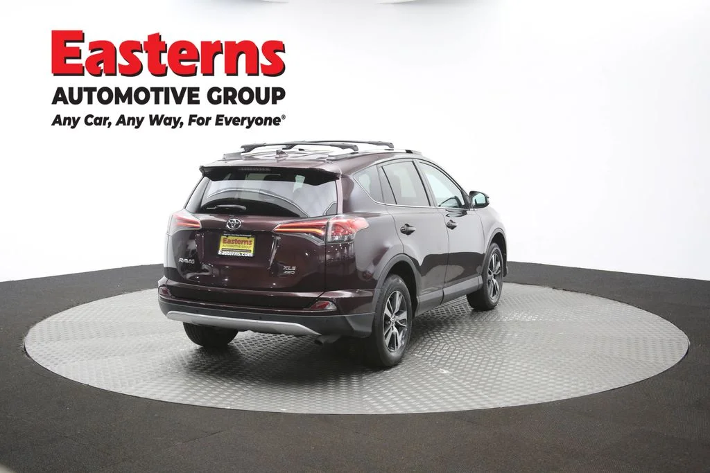 Used 2016 Black Toyota XLE image 41